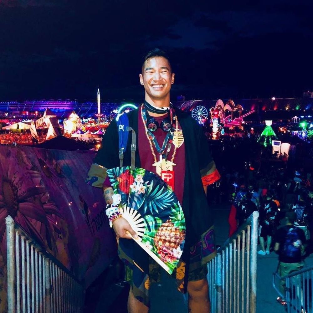 Meet your Posher, Johnny